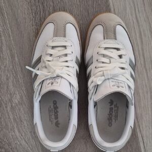 Adidas Samba Classic White and Gray Trainers